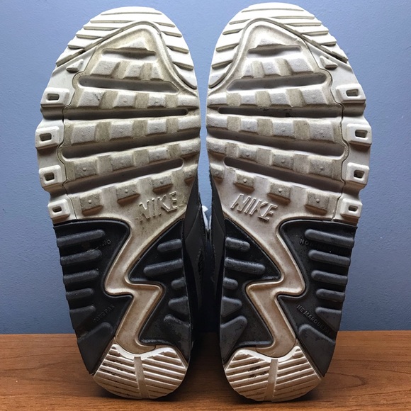 Nike Air Max 90 ‘Black/White’ size 3.5 - Picture 3 of 3